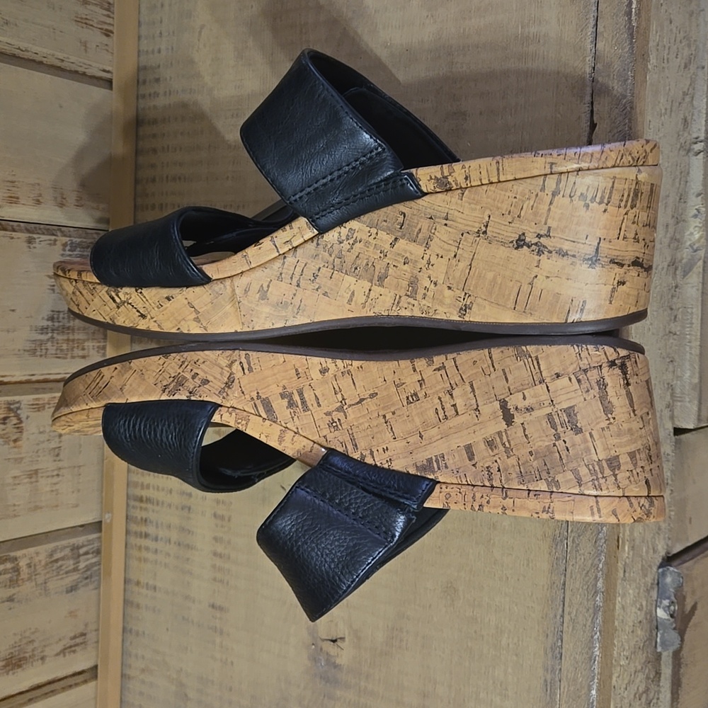 Vionic Atlantic Pepper Black Leather Wedge Sandal Womens Size 11W - Picture 8 of 12